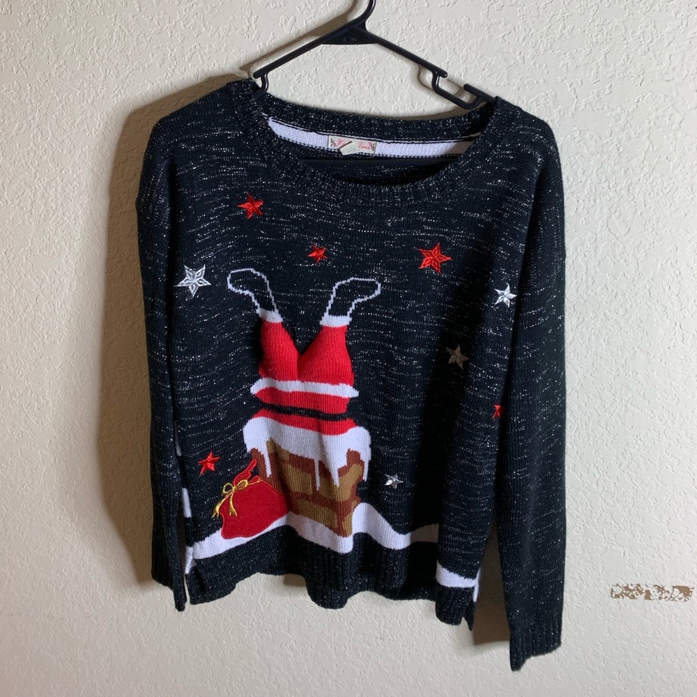 BLACK SWEATER